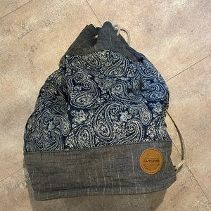 Dakine Bucket Bag